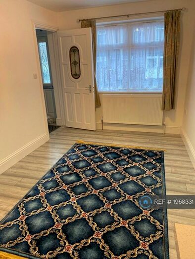 Studio To Rent In Welling, Kent, DA16