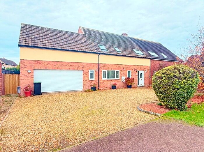 4 Bedroom Semi Detached House To Rent In Toyse Lane, Burwell, Cambridge, CB25