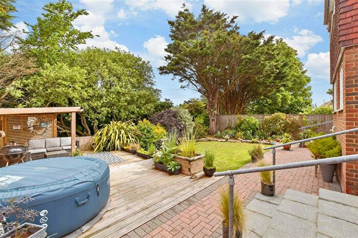 3 Bedroom Detached House For Sale In Hythe Road, Dymchurch, Romney Marsh, Kent, TN29