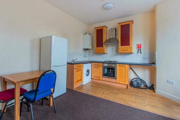 1 Bedroom Private Hall To Rent In Newport Road, Roath, CF24
