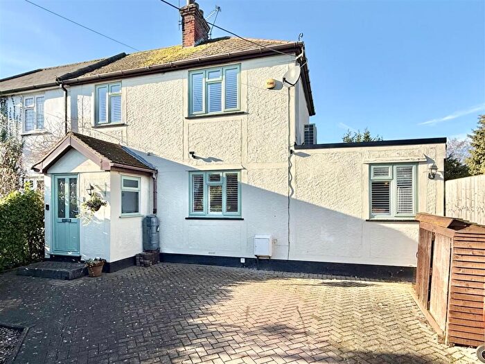 2 Bedroom Semi Detached House For Sale In Loves Walk, Writtle, Chelmsford, CM1