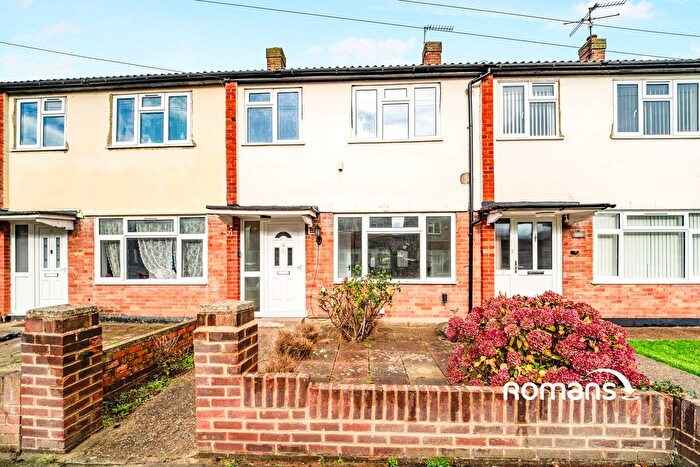 3 Bedroom Property To Rent In Chitterfield Gate, Harmondsworth, West Drayton, UB7