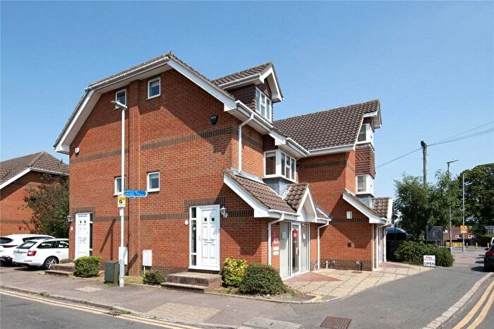 1 Bedroom Maisonette For Sale In Lothair Road, Luton, Bedfordshire, LU2