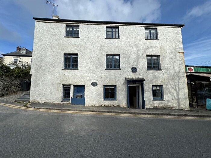 2 Bedroom Flat To Rent In Canton Street, St. Austell, PL26