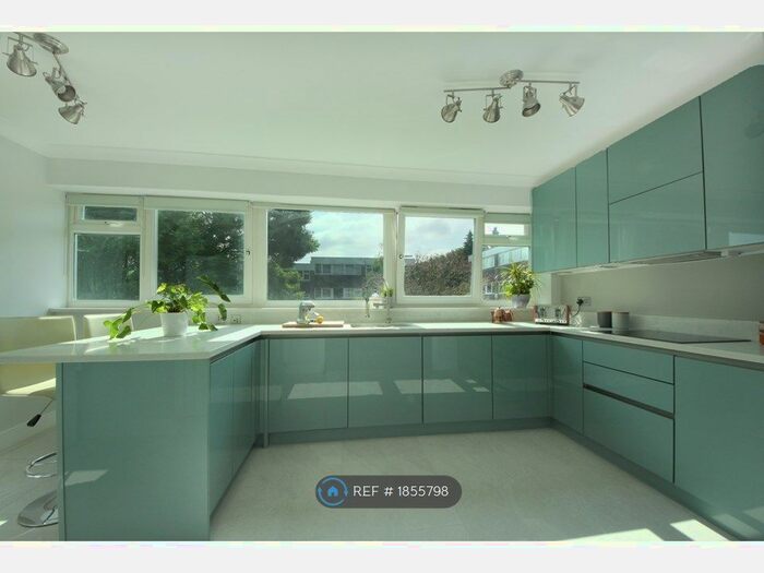 4 Bedroom Terraced House To Rent In Whiteledges, London, W13