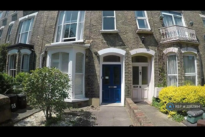 2 Bedroom Flat To Rent In Arthur Road, London, N7