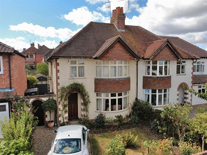 3 Bedroom Semi-Detached House For Sale In Highfield Road, Newbury, RG14