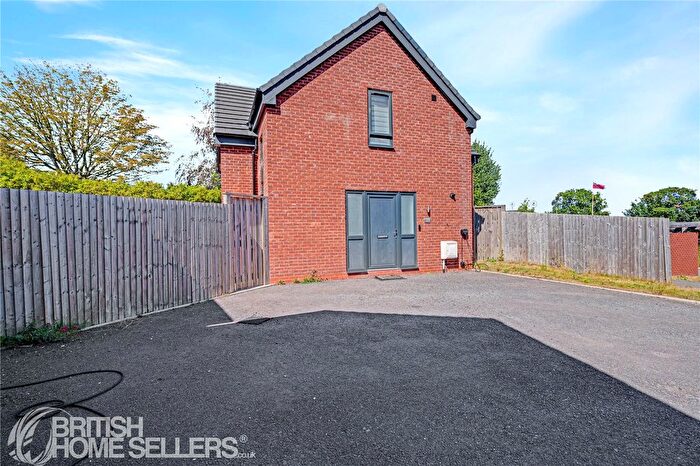 4 Bedroom Detached House For Sale In Gibson House Drive, Wallasey, Merseyside, CH44