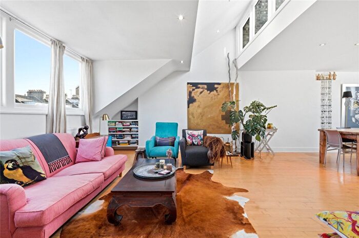 3 Bedroom Flat For Sale In Ainger Road, Primrose Hill, London, NW3
