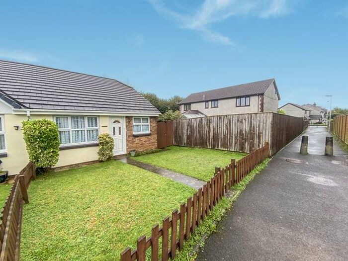 2 Bedroom Terraced Bungalow To Rent In Coombe Road, Callington, PL17