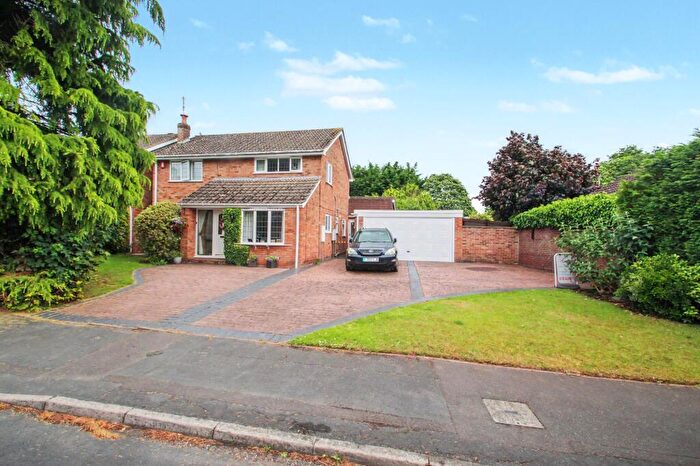 4 Bedroom Detached House For Sale In Oldacres Road, Stoke-On-Trent, ST4