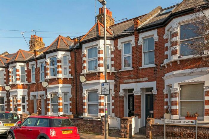 1 Bedroom Flat To Rent In Bendemeer Road, London, SW15