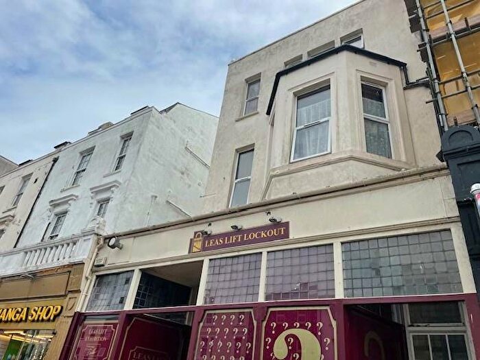2 Bedroom Flat To Rent In Sandgate Road, Folkestone, CT20