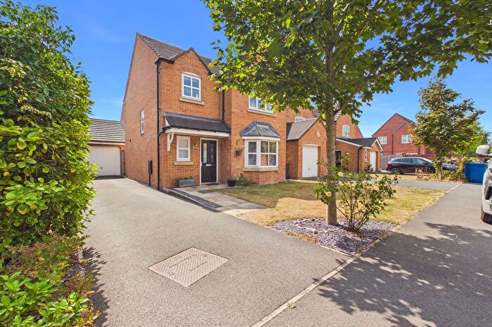 3 Bedroom Detached House For Sale In Hamilton Close, Warrington, WA4