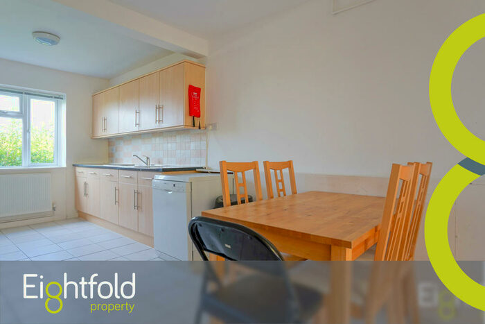 5 Bedroom Semi-Detached House To Rent In Norwich Drive, Brighton, BN2