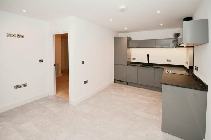 1 Bedroom Apartment To Rent In The Gables, Blenheim Road, Lincoln, LN1