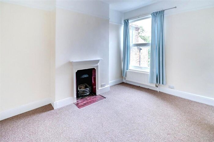 2 Bedroom Apartment To Rent In Hillfield Park, Muswell Hill, London, N10