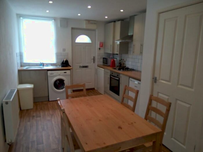 4 Bedroom Terraced House To Rent In Bramble Street, Coventry, CV1