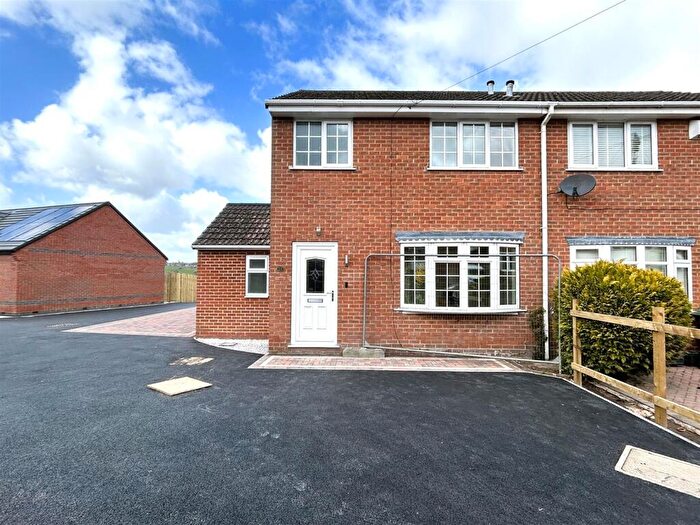 3 Bedroom Semi Detached House For Sale In St. Johns Drive, Kilburn, Belper, DE56