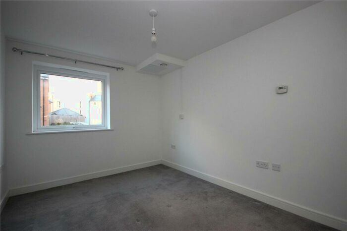 2 Bedroom Apartment To Rent In Snowdrop Drive, Emersons Green, Bristol, BS16