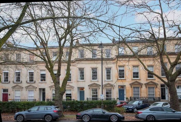 4 Bedroom Maisonette To Rent In Royal Parade, Cheltenham, Gloucestershire GL50