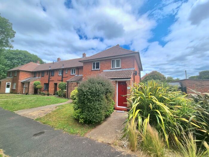 3 Bedroom House To Rent In Aldermoor Road, Gosport, PO13