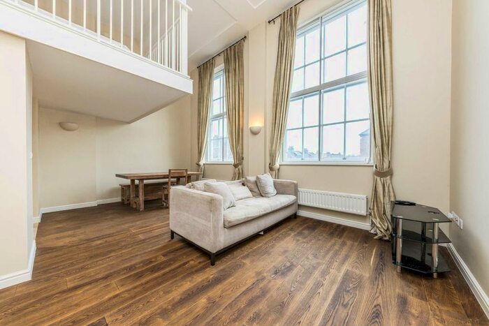 1 Bedroom Flat To Rent In Garratt Lane, London, SW18