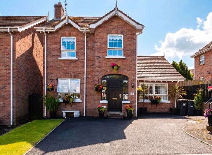 4 Bedroom Detached House For Sale In Mount Eagles Square, Belfast, BT17