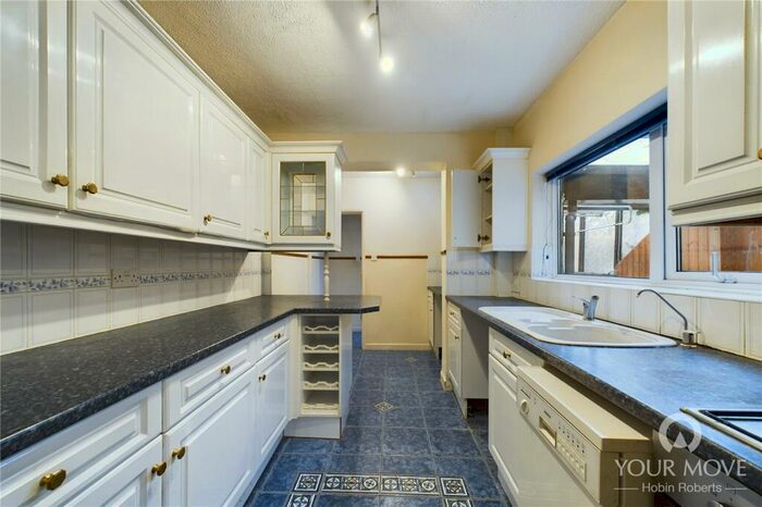 3 Bedroom Terraced House To Rent In Fife Street, St James, Northampton, NN5