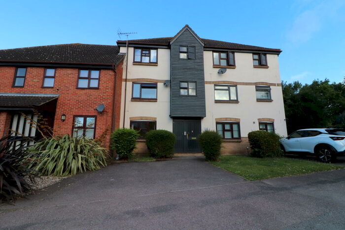 1 Bedroom Apartment To Rent In Redmayne Drive, Chelmsford, CM2