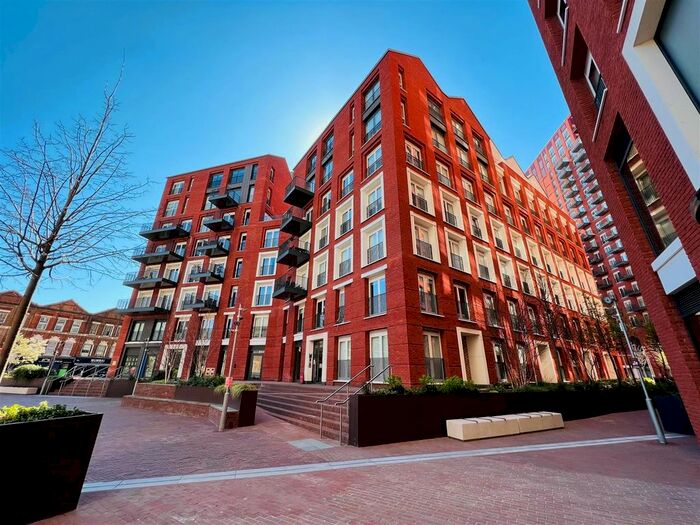 1 Bedroom Flat To Rent In Keybridge House, Exchange Gardens, Vauxhall, London, SW8