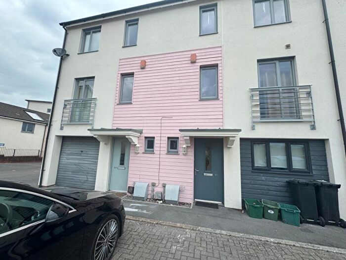 6 Bedroom House To Rent In Home Leas Close, Cheswick Village, Bristol, BS16