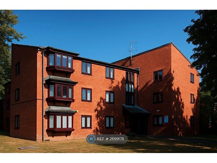 1 Bedroom Flat To Rent In Chartwell Way, London, SE20