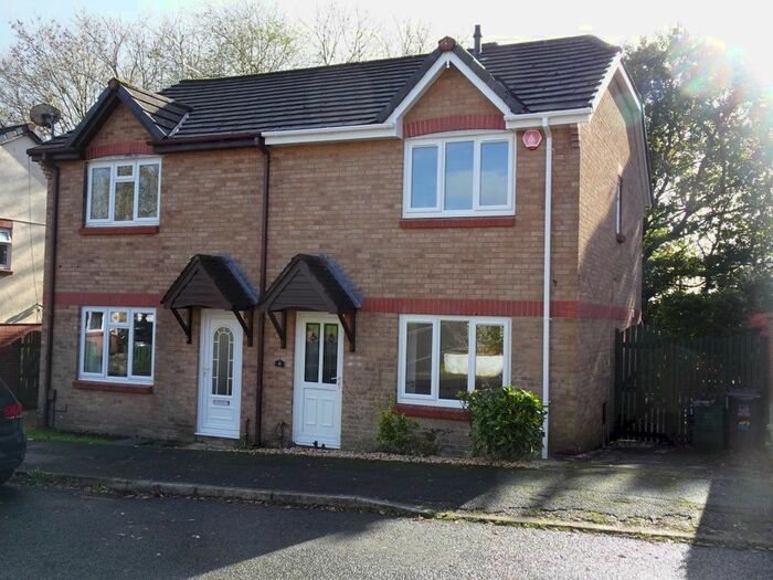 3 Bedroom Property To Rent In Woodend Road, Plymouth, Devon, PL6