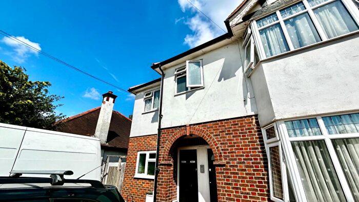 1 Bedroom Flat To Rent In Chessington Road, Epsom, KT19