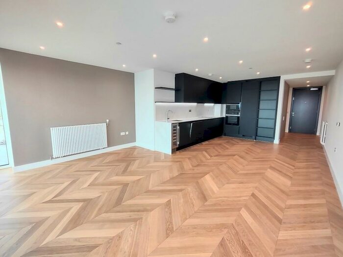 3 Bedroom Apartment To Rent In Brigadier Walk, London, SE18