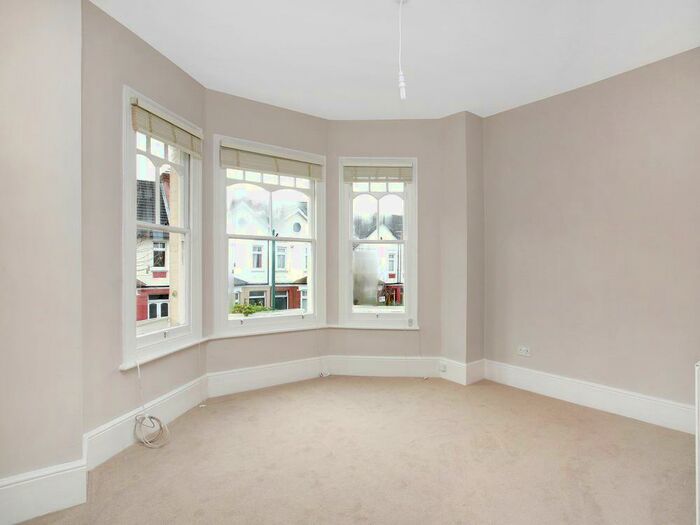 1 Bedroom Apartment To Rent In Melrose Avenue, London, NW2