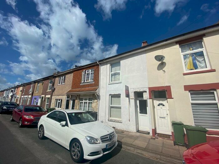 3 Bedroom House To Rent In Strode Road, Portsmouth, PO2
