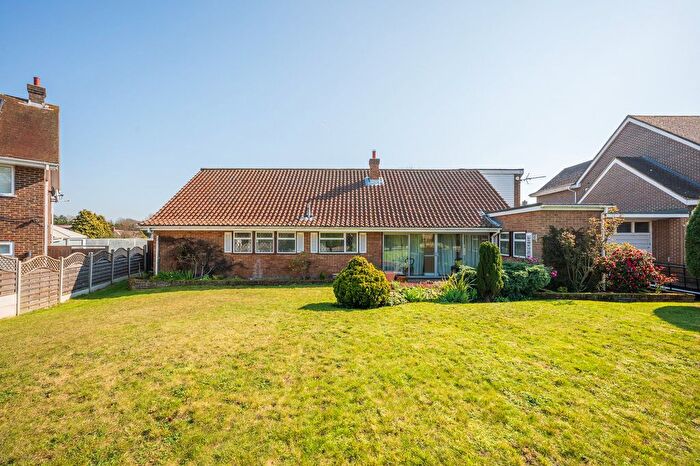4 Bedroom Detached Bungalow For Sale In Five Wents, Swanley, BR8