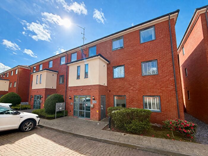 2 Bedroom Apartment For Sale In High Street, Amblecote, Stourbridge, DY8