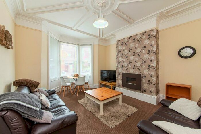 6 Bedroom Terraced House To Rent In Doncaster Road, Sandyford, Newcastle Upon Tyne, NE2