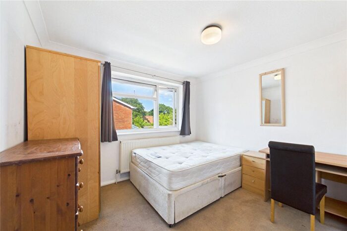 1 Bedroom Semi-Detached House To Rent In Lexington Avenue, Maidenhead, Berkshire, SL6