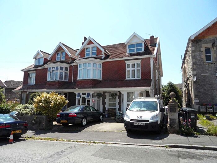 1 Bedroom Flat To Rent In Elmhyrst Road, Milton, BS23