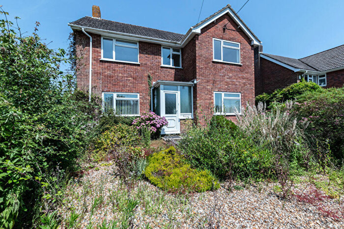 4 Bedroom Detached House For Sale In Whiteshoot, Redlynch, Nr Salisbury, SP5