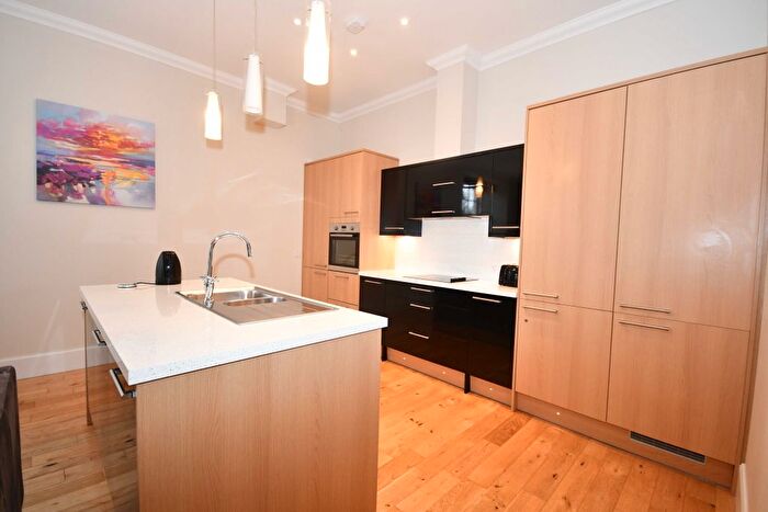 2 Bedroom Flat To Rent In Ardconnel Street, Inverness, Inverness, IV2