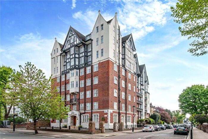 Studio For Sale In Mortimer Court, Abbey Road, St John's Wood, London, NW8