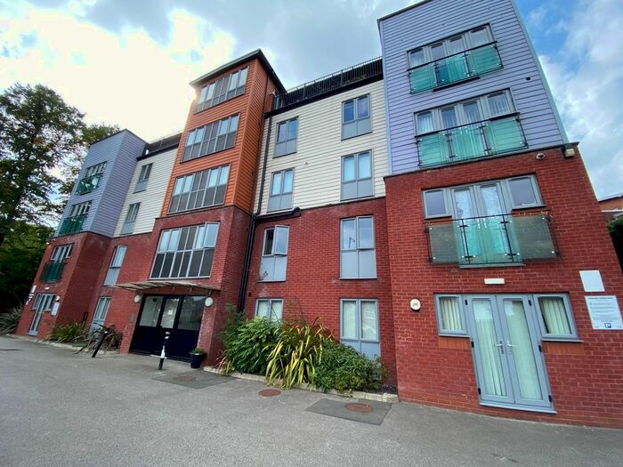 1 Bedroom Studio To Rent In Old Chester Road, Rock Ferry, Birkenhead, CH42