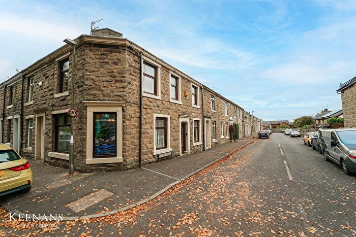 3 Bedroom End Of Terrace House For Sale In Bayley Street, Clayton Le Moors, BB5