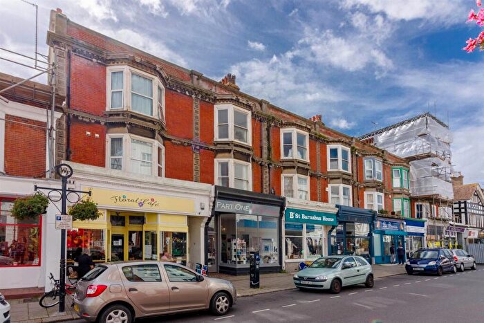 3 Bedroom Maisonette To Rent In Rowlands Road, Worthing, BN11
