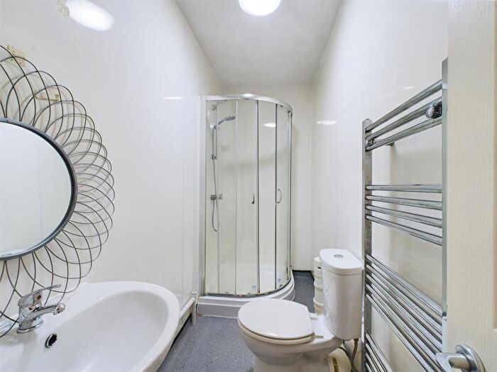 4 Bedroom Terraced House To Rent In Hollingdean Road, Brighton, BN2